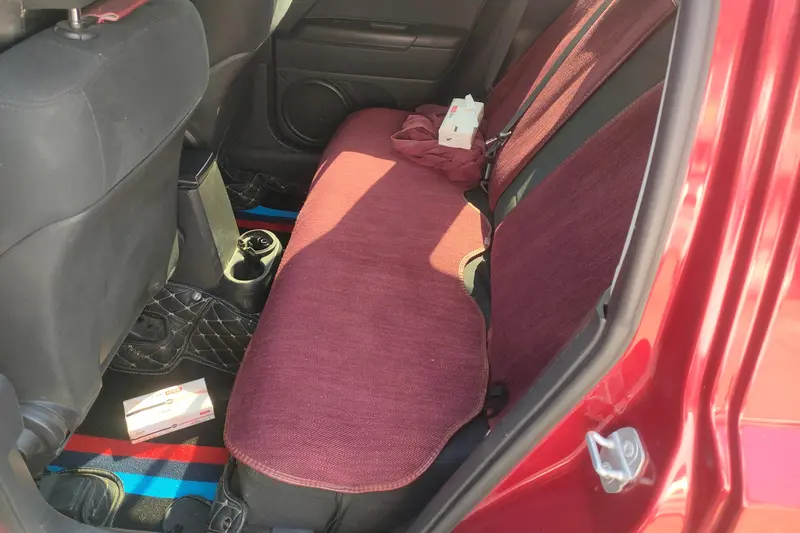 Jeep 2.4 L Sport — фото 10