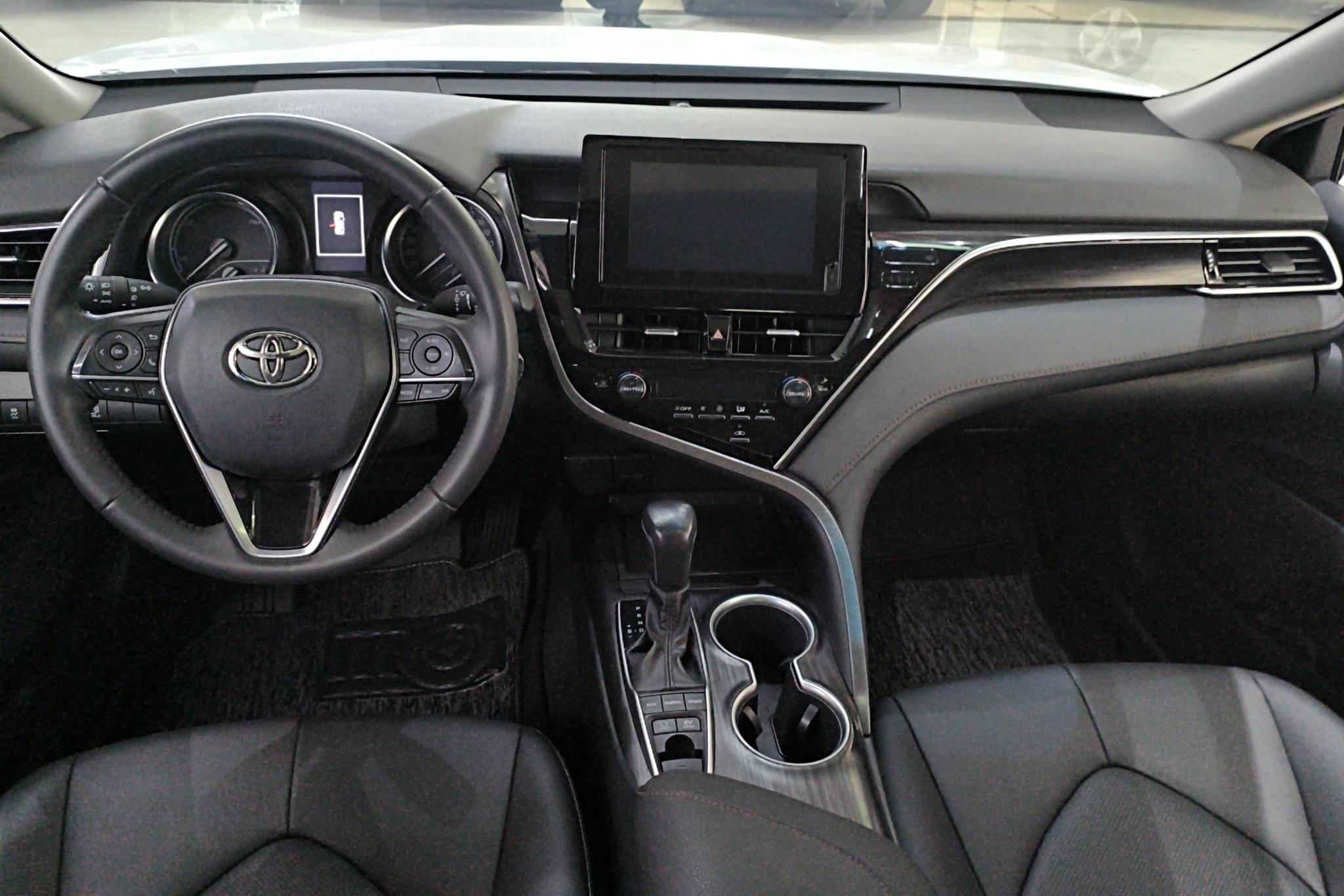 Toyota Camry id 4513758 из Китая 17