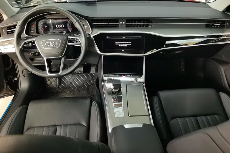 Audi A6L — фото 5