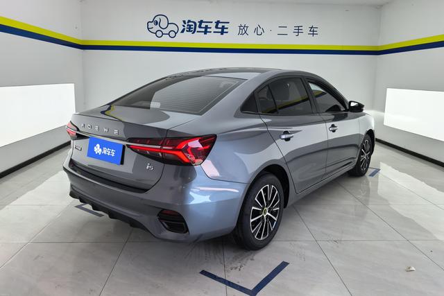 Roewe i5 2021 — фото 3