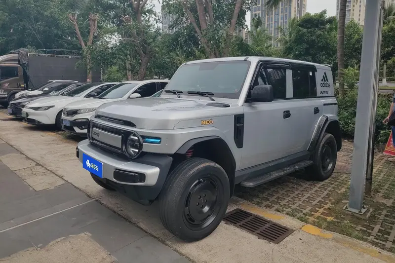 i CAR i CARV 23 4012 WD Plus