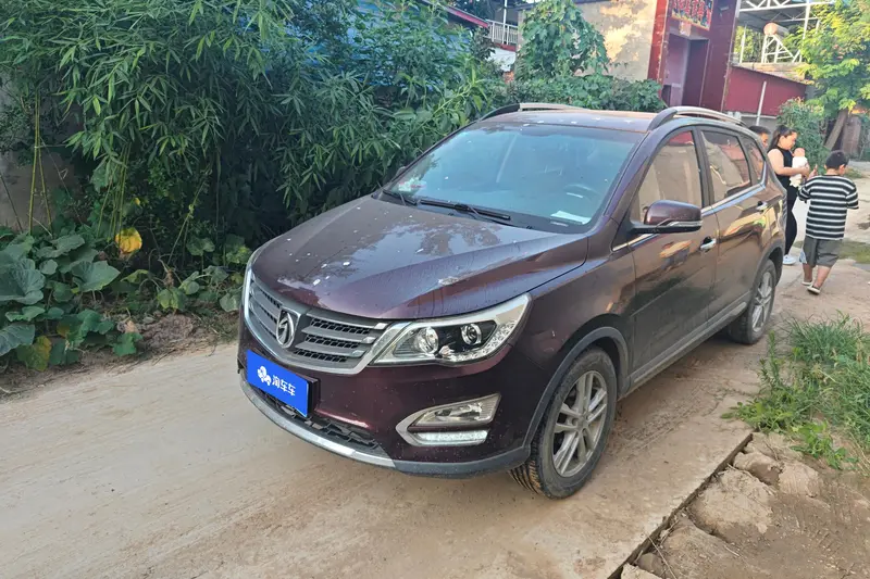 Baojun 560 1.8 L MT