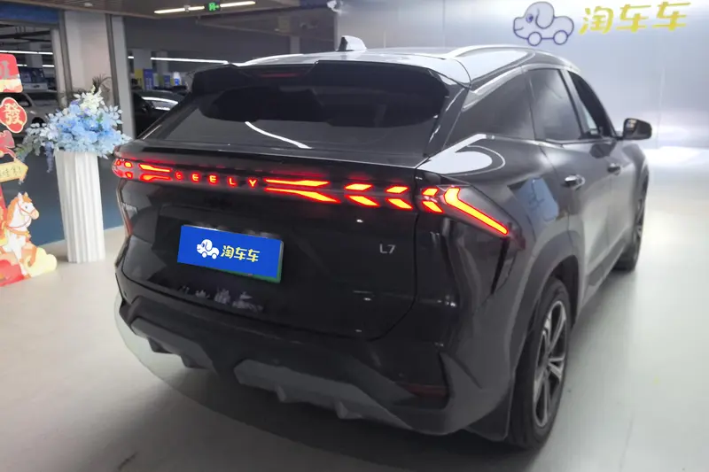 Geely Galaxy L7 — фото 3