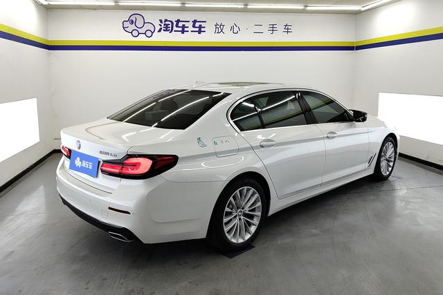 BMW 5 Series Hybrid 2021 — фото 3