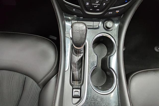 Buick Envision 2016 — фото 14