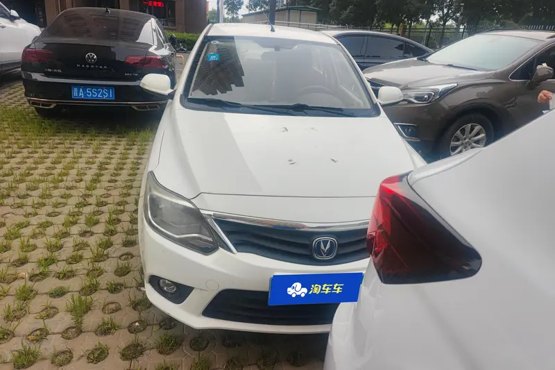 Changan V 3 1.4 L MT IV — фото 2