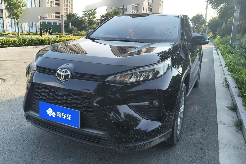 Toyota Wildlander 2.0 L 2 WD Advanced