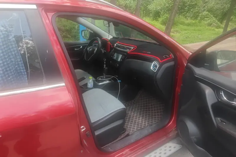 Nissan Qashqai 2.0 L CVT VI — фото 10