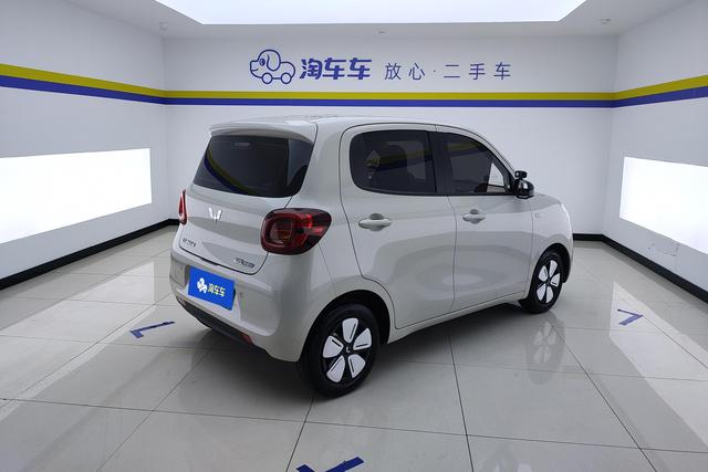 Wuling Hongguang MINI EV 2024 — фото 3