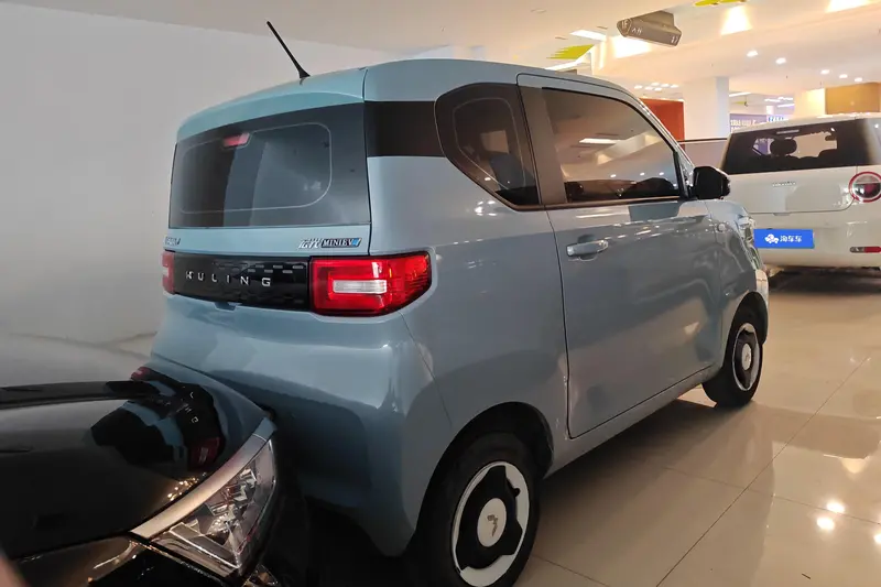 Wuling Hongguang Mini EV — фото 3
