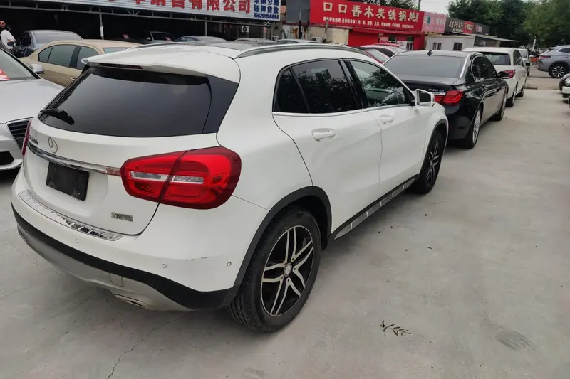 Mercedes-Benz GLA — фото 3