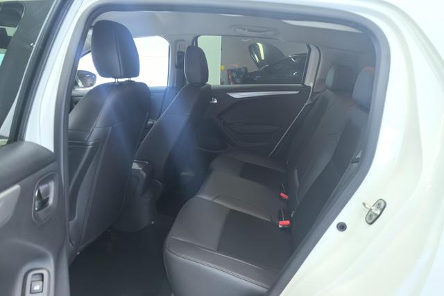 Citroen C3-XR 2015 — фото 16