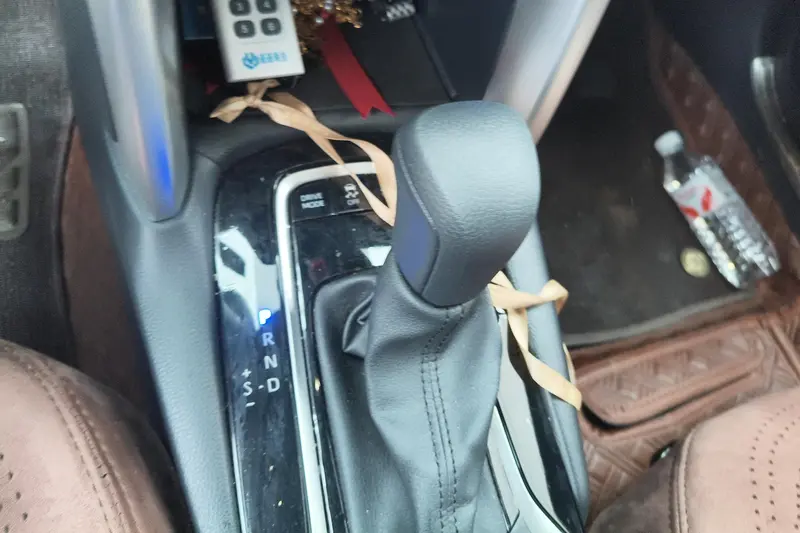 Toyota Frontlander — фото 8