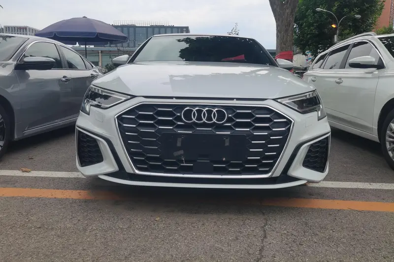 Audi A3 — фото 2