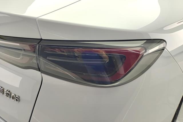 BYD Seal 06 2024 — фото 12