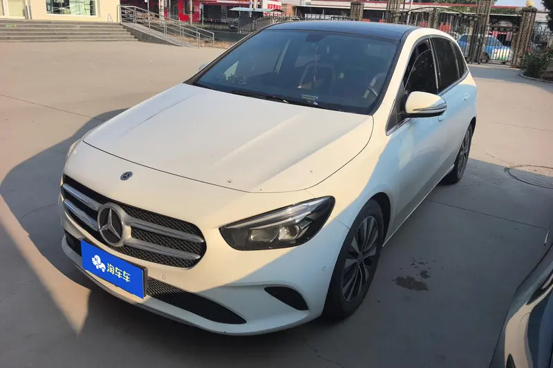 Mercedes-Benz B 200