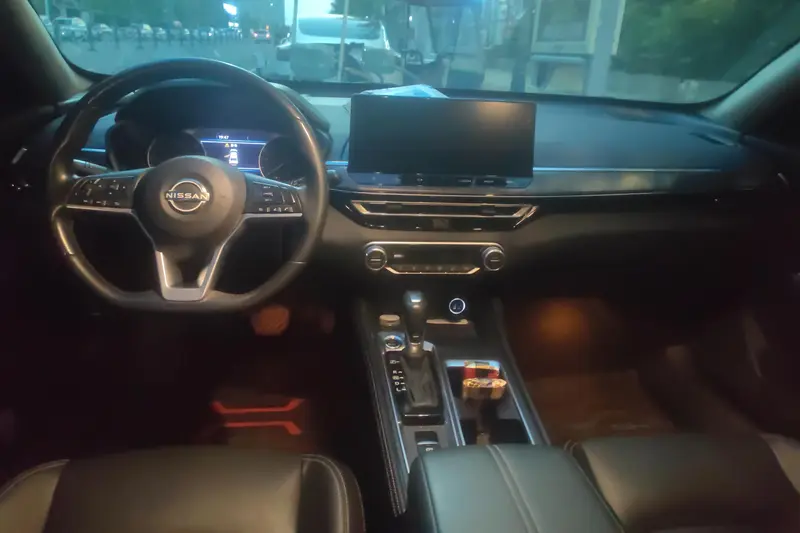 Nissan Teana 2.0L XL-TLS — фото 6