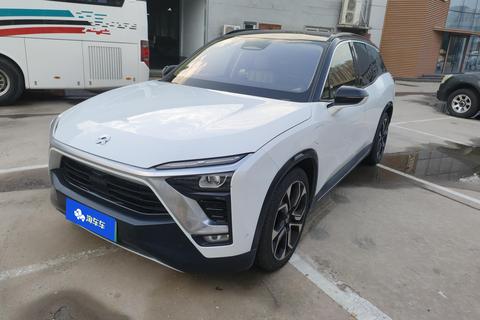 Nio ES8
