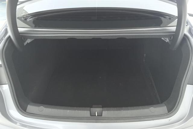 BYD QIN PLUS Hybrid 2021 — фото 17