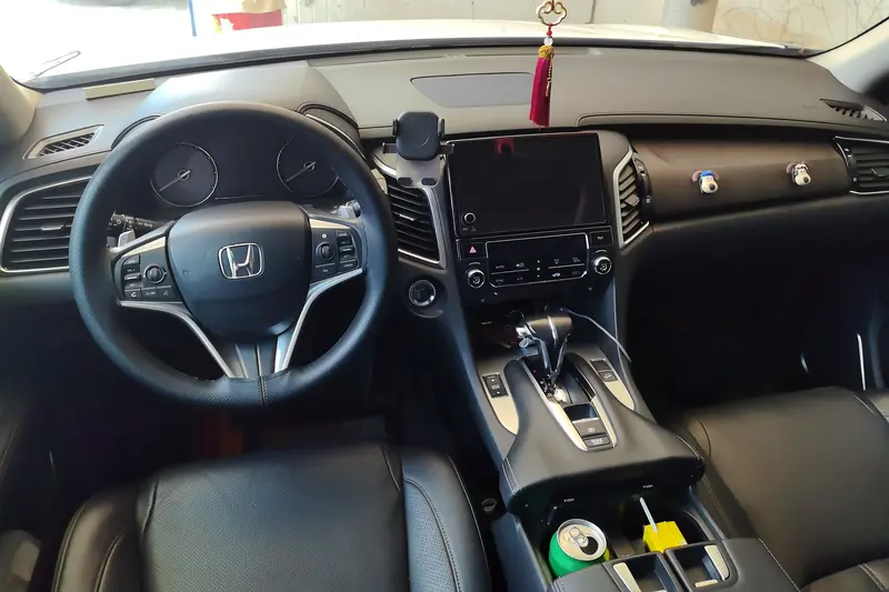 Honda Avancier 240 TURBO CVT смарт — фото 6