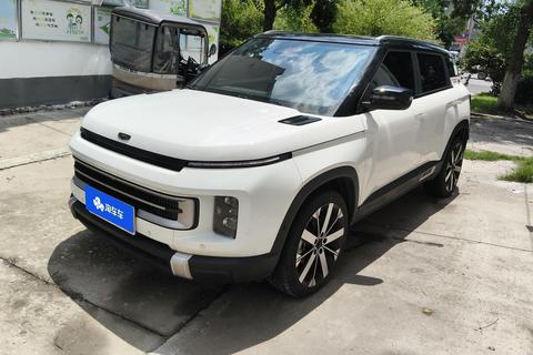 Geely ICON