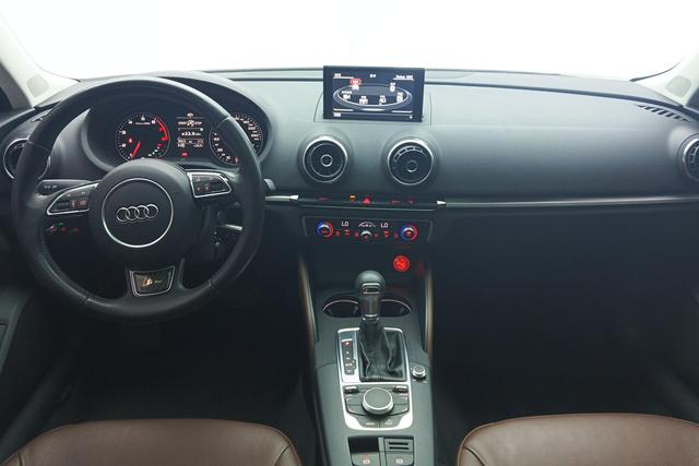 Audi A3 2014 — фото 11