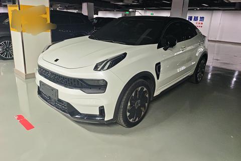Lynk & Co 05 EM-P