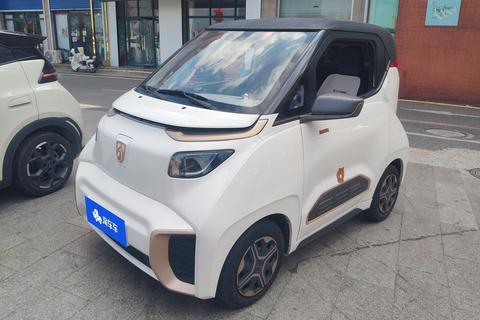 Baojun E200