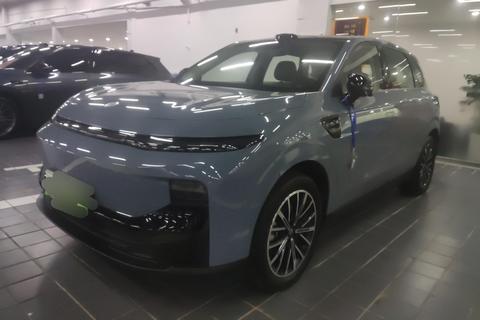 Leapmotor B10