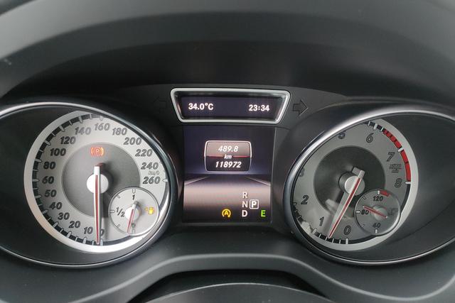 Mercedes Benz GLA-Class 2015 — фото 13