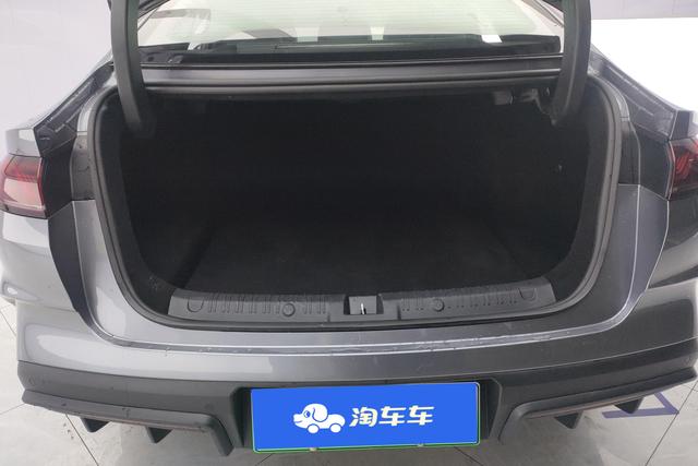 BYD Qin L 2024 — фото 17
