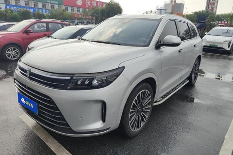 AITO M7