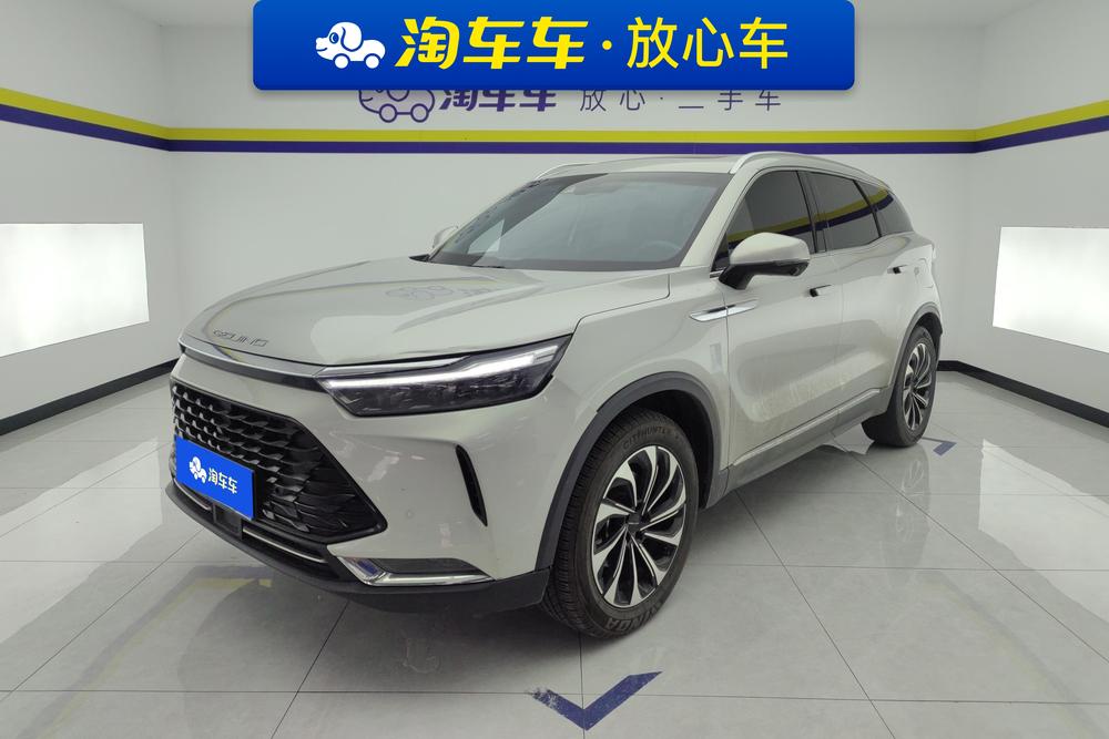 BAIC X7