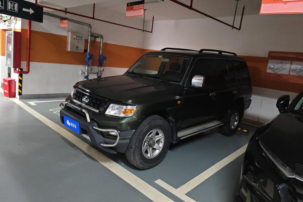 Leopaard Q6