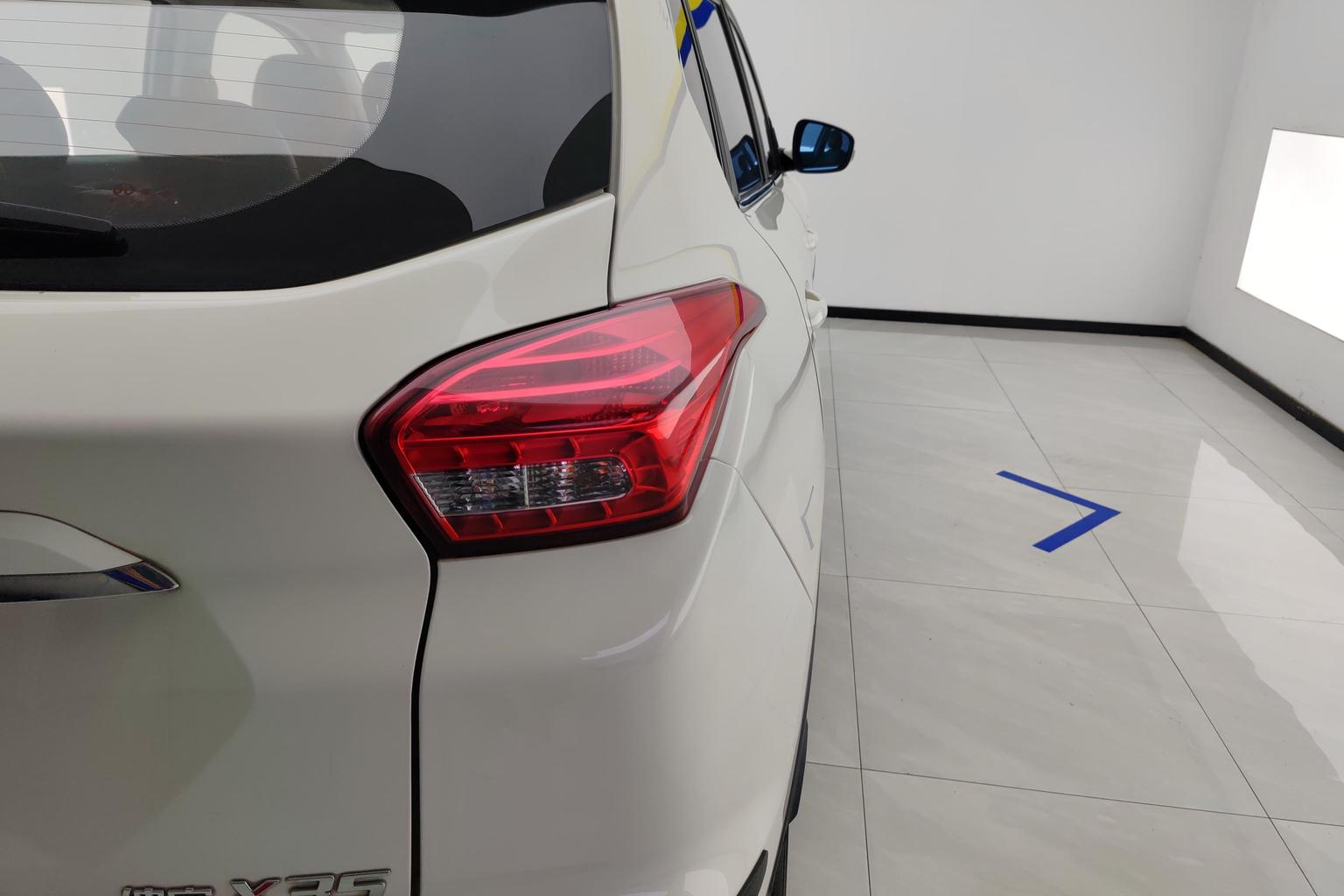 BAIC X35 2016 1.5L MT Luxury