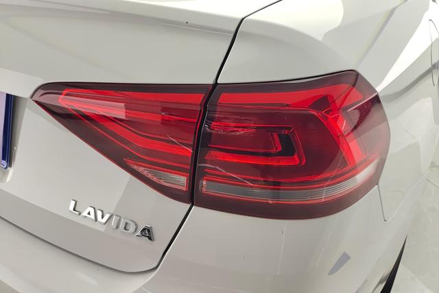 Volkswagen Lavida 2019 — фото 10