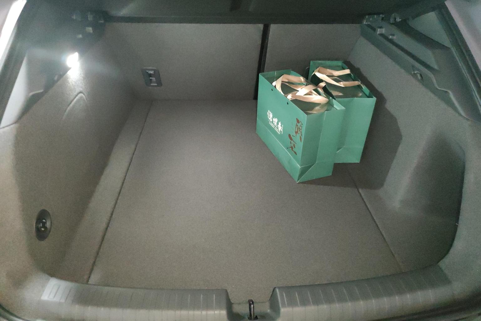 Audi E5 Sportback 2026 qin ding xing neng quattro xing