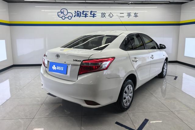 Toyota Vios 2014 — фото 3