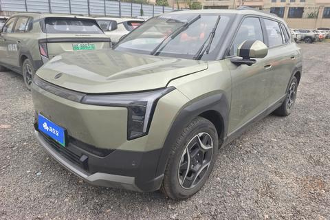 Dongfeng Nano 06