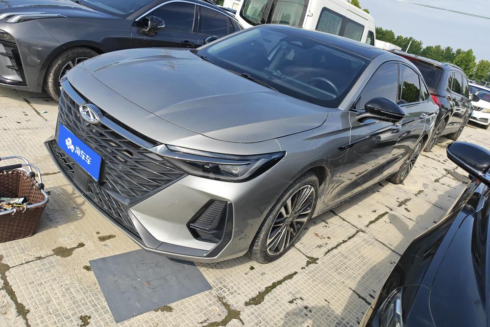 Chery Arrizo 8
