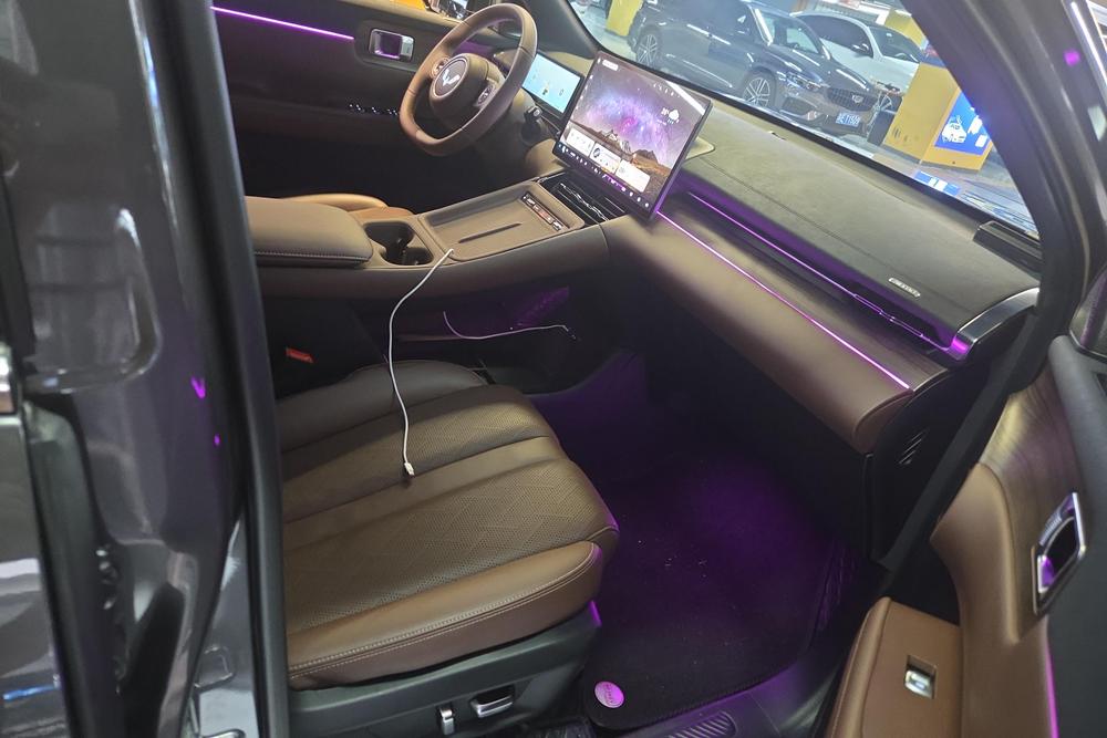Wuling Starlight S EV, фото 7
