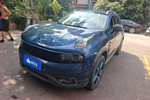 Lynk & Co 01