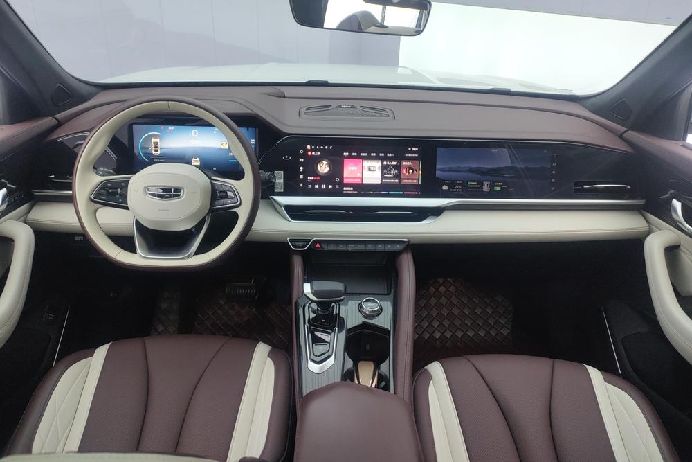 Geely Xingyue L, фото 12