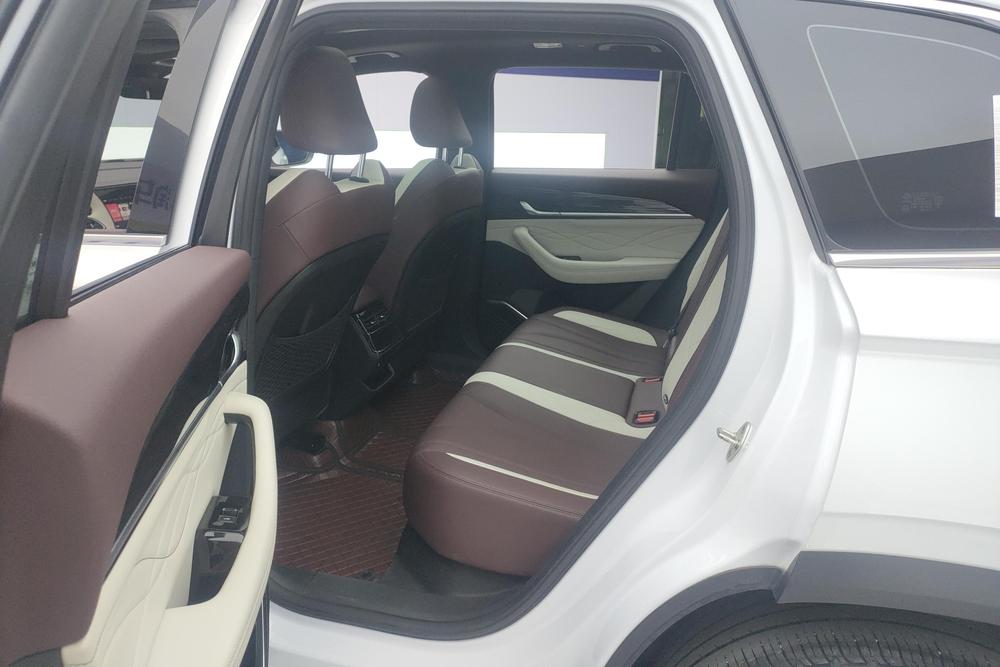 Geely Xingyue L, фото 15