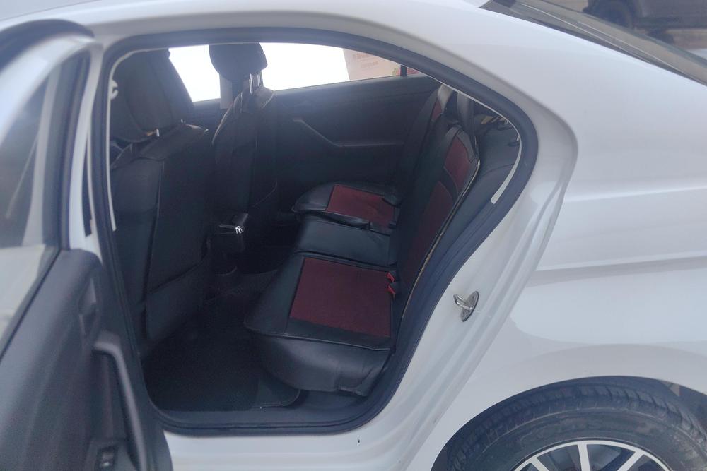 Volkswagen Jetta, фото 16