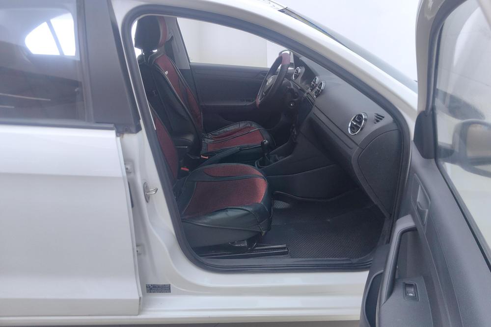 Volkswagen Jetta, фото 9