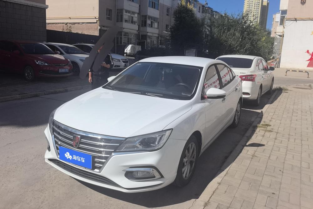Roewe i5