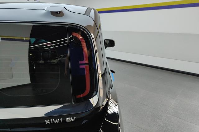 Baojun KiWi EV 2023 — фото 11