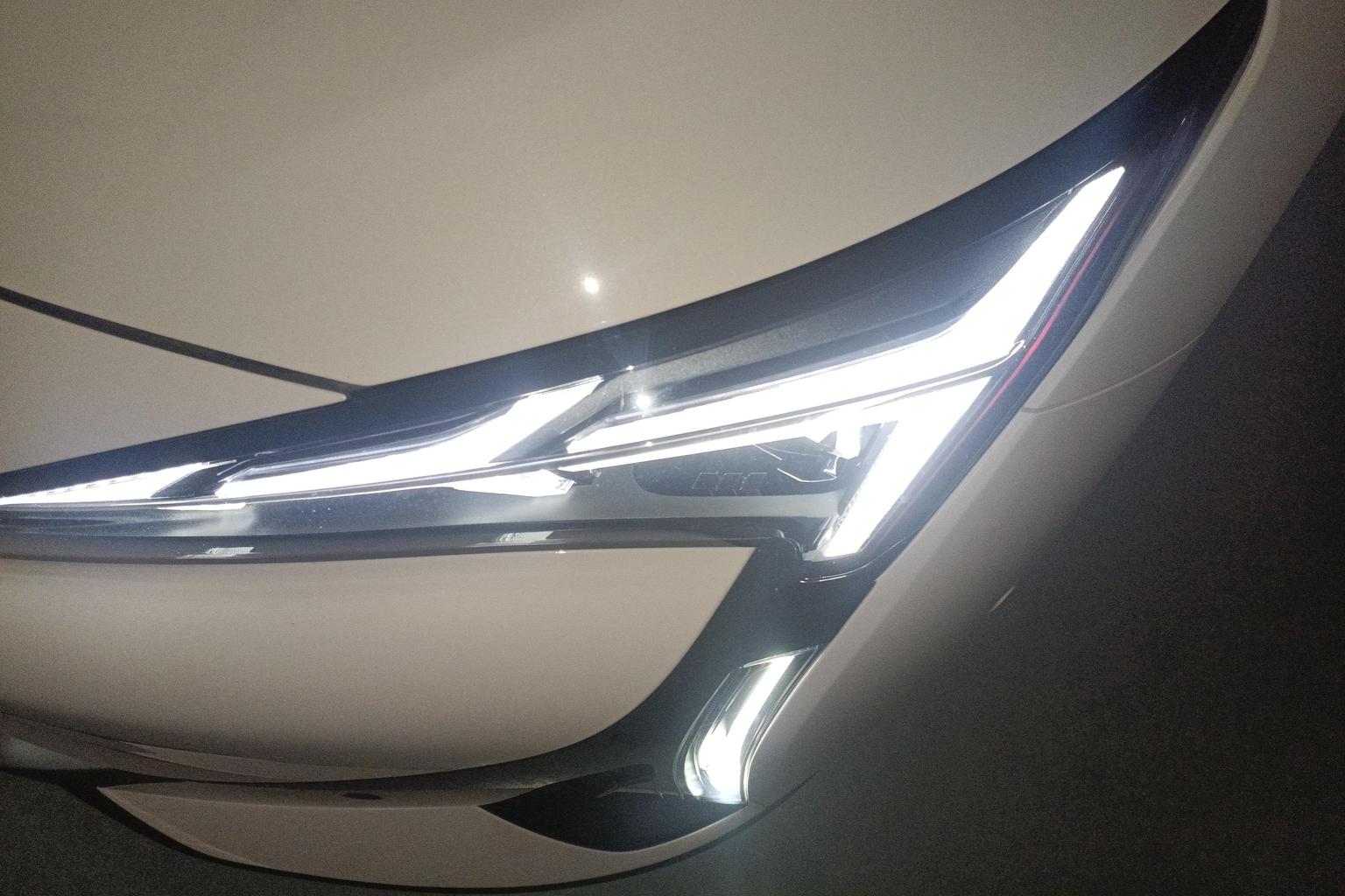 ARCFOX ji hu a er fa S5 2025 560MAX 185kW