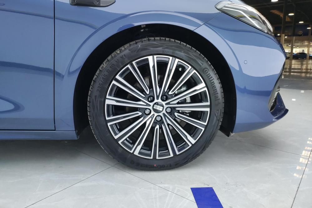 Geely Galaxy A7 EM, фото 4